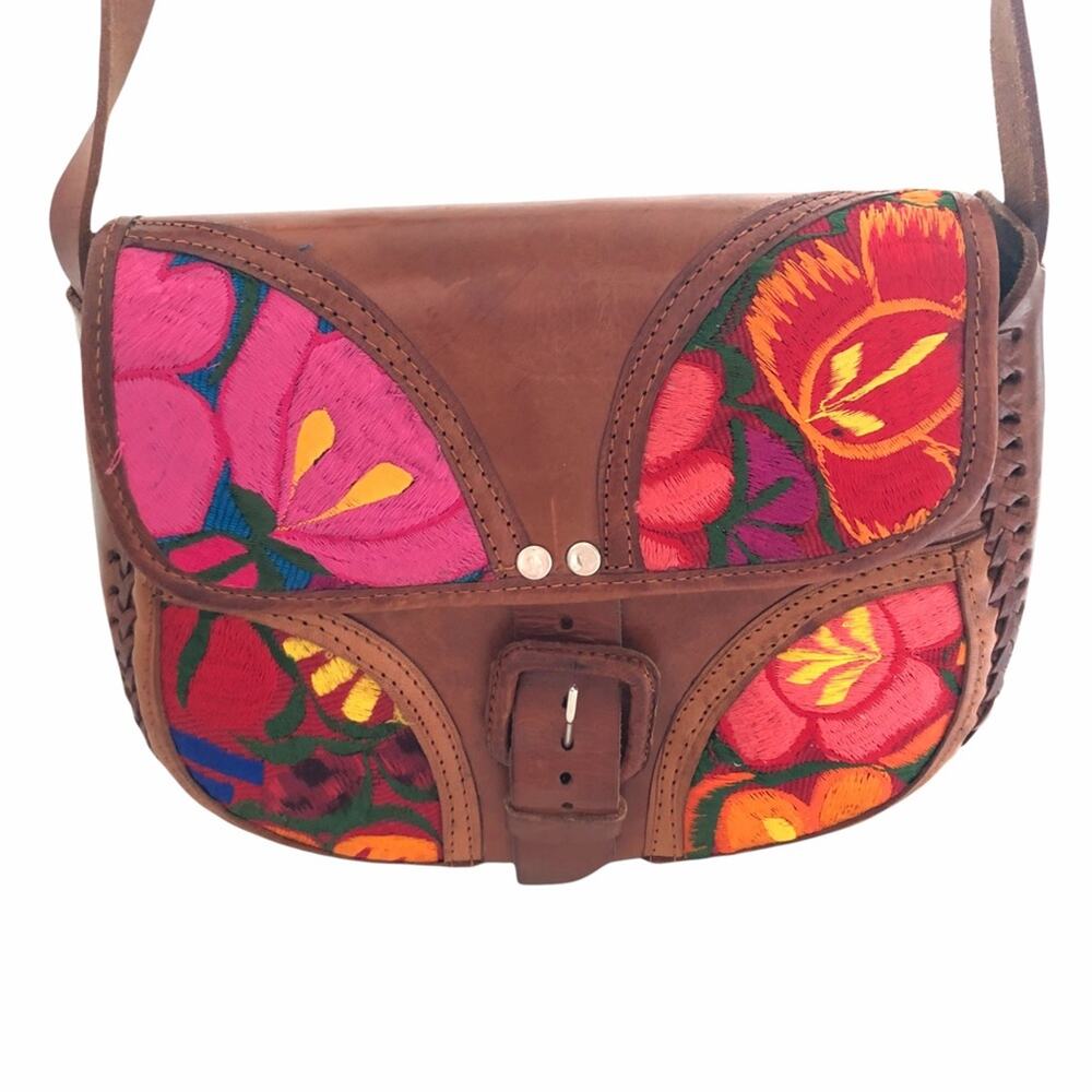 Handmade Floral Embroidered Leather Crossbody Bag - Picture 11 of 11
